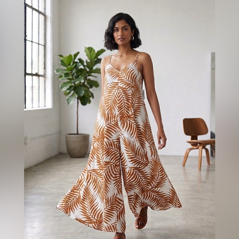 Women’s Cream & Tan Leaf Print Wide-Leg Jumpsuit